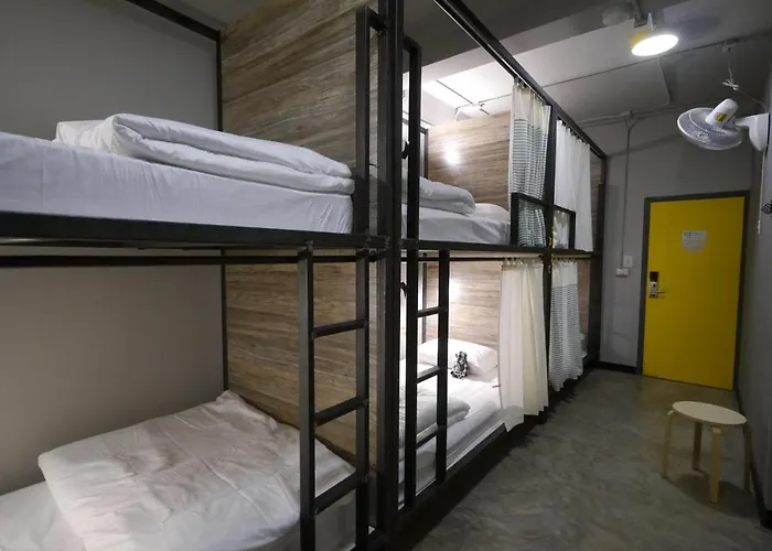 Albergue Happy Monkey Banguecoque